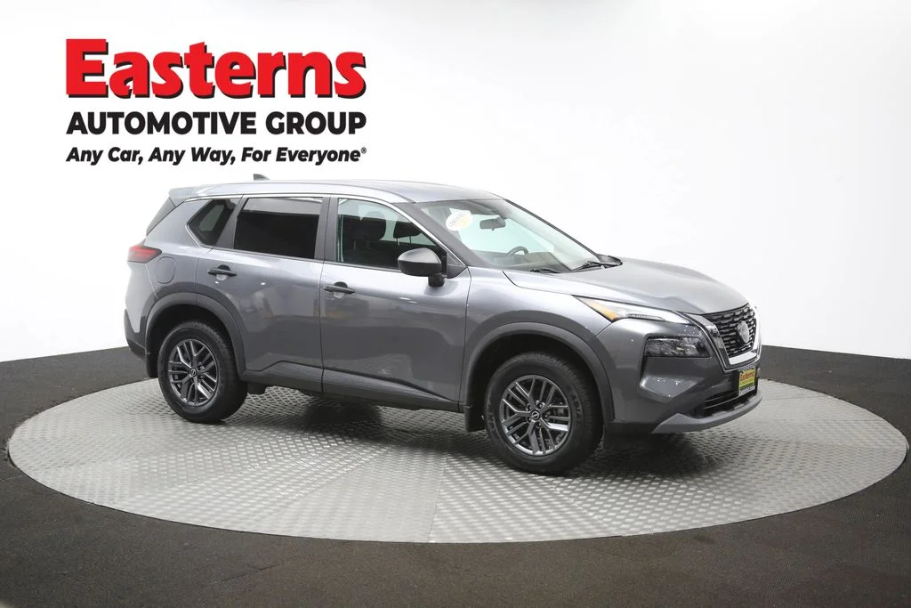 Used 2023 Gray Nissan S image 47
