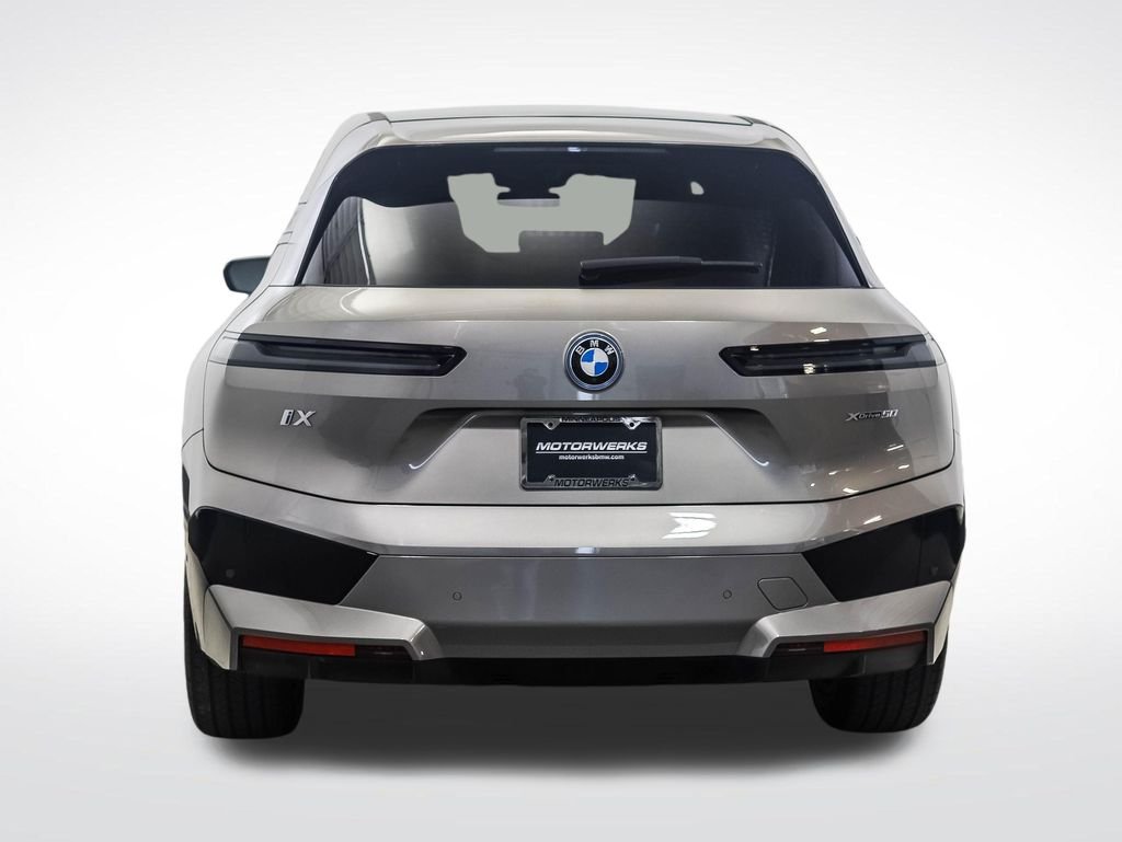 Certified Used 2024 Gray Metallic BMW xDrive50 image 4