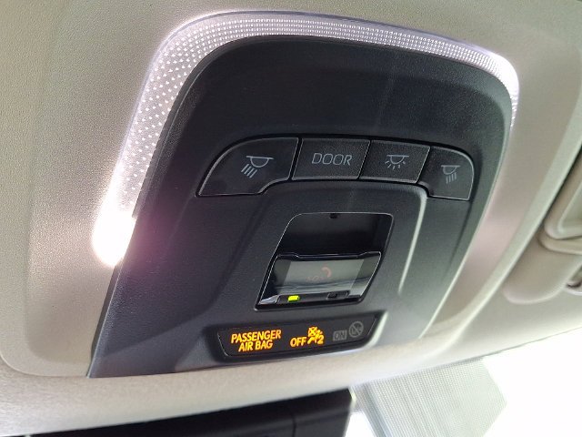 Used 2026  Toyota LE image 31