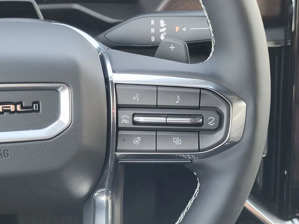 2026 GMC Acadia Denali Ultimate - Photo 15