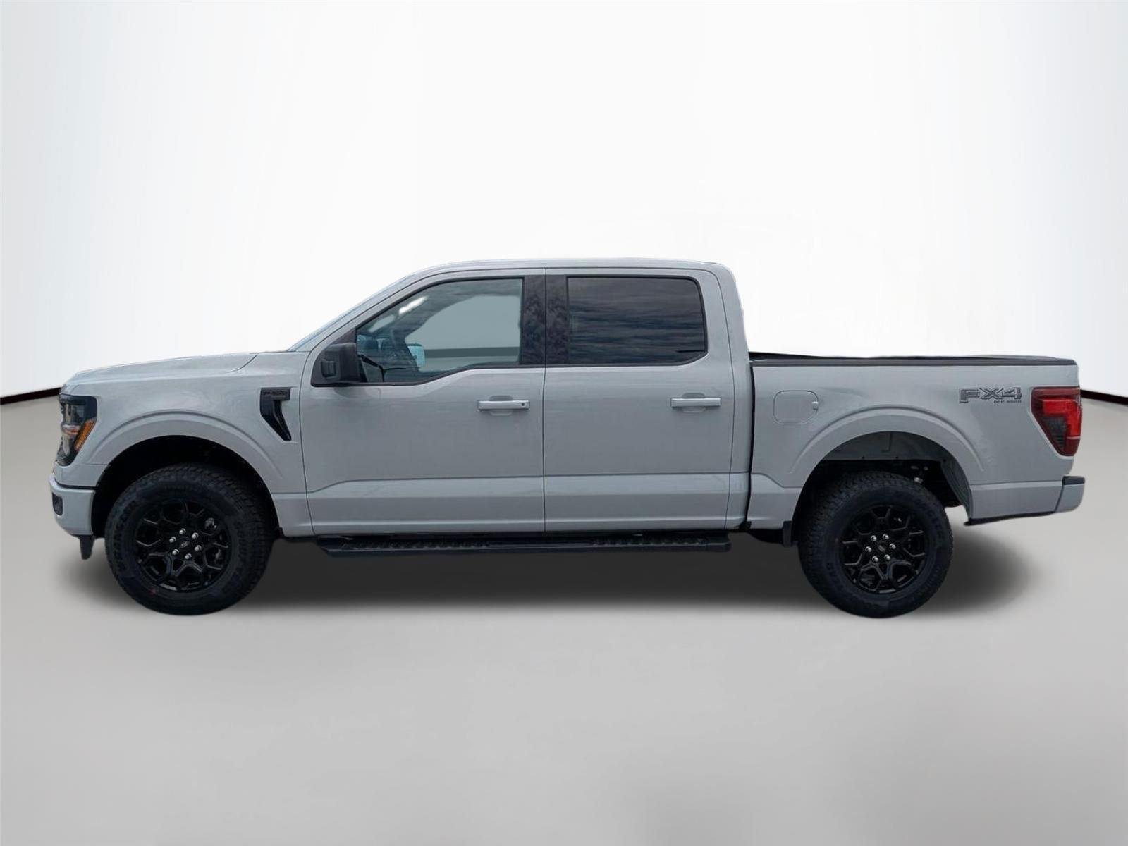 New 2026 Avalanche Ford XLT image 8