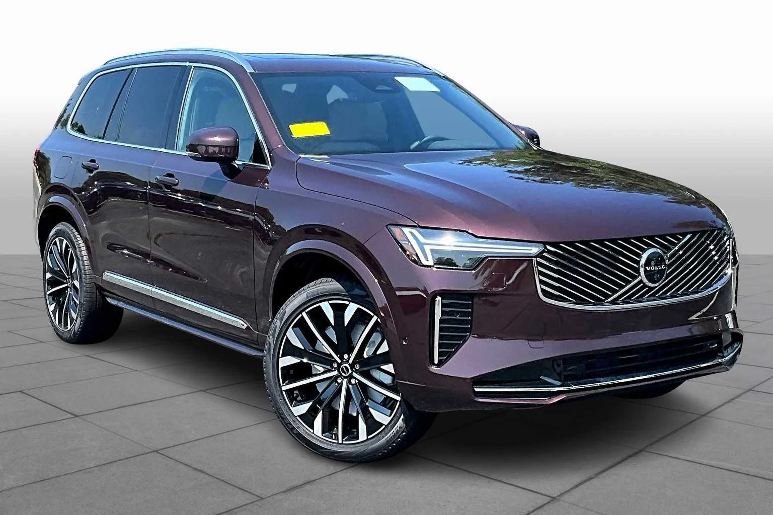 2026 Volvo XC90 Plus - Photo 16