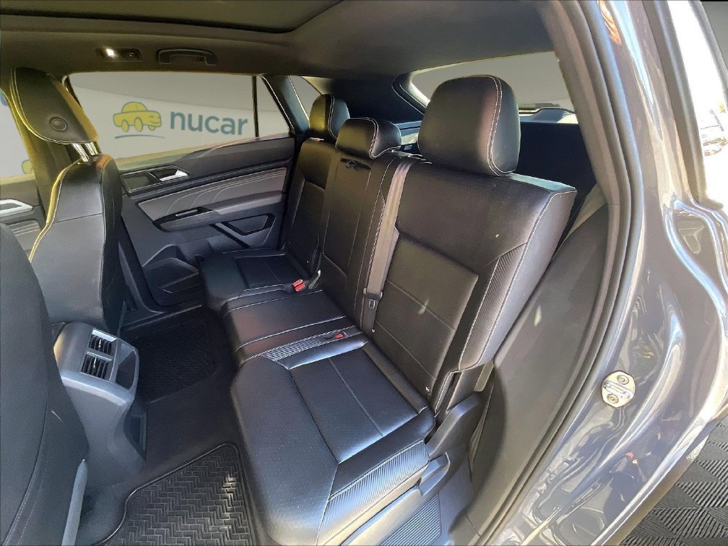 Used 2021 Gray Volkswagen 3.6L V6 SEL image 25