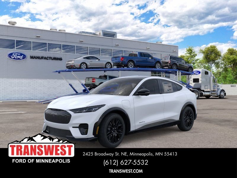 New 2026 Star White Metallic Tri-coat Ford Premium image 1