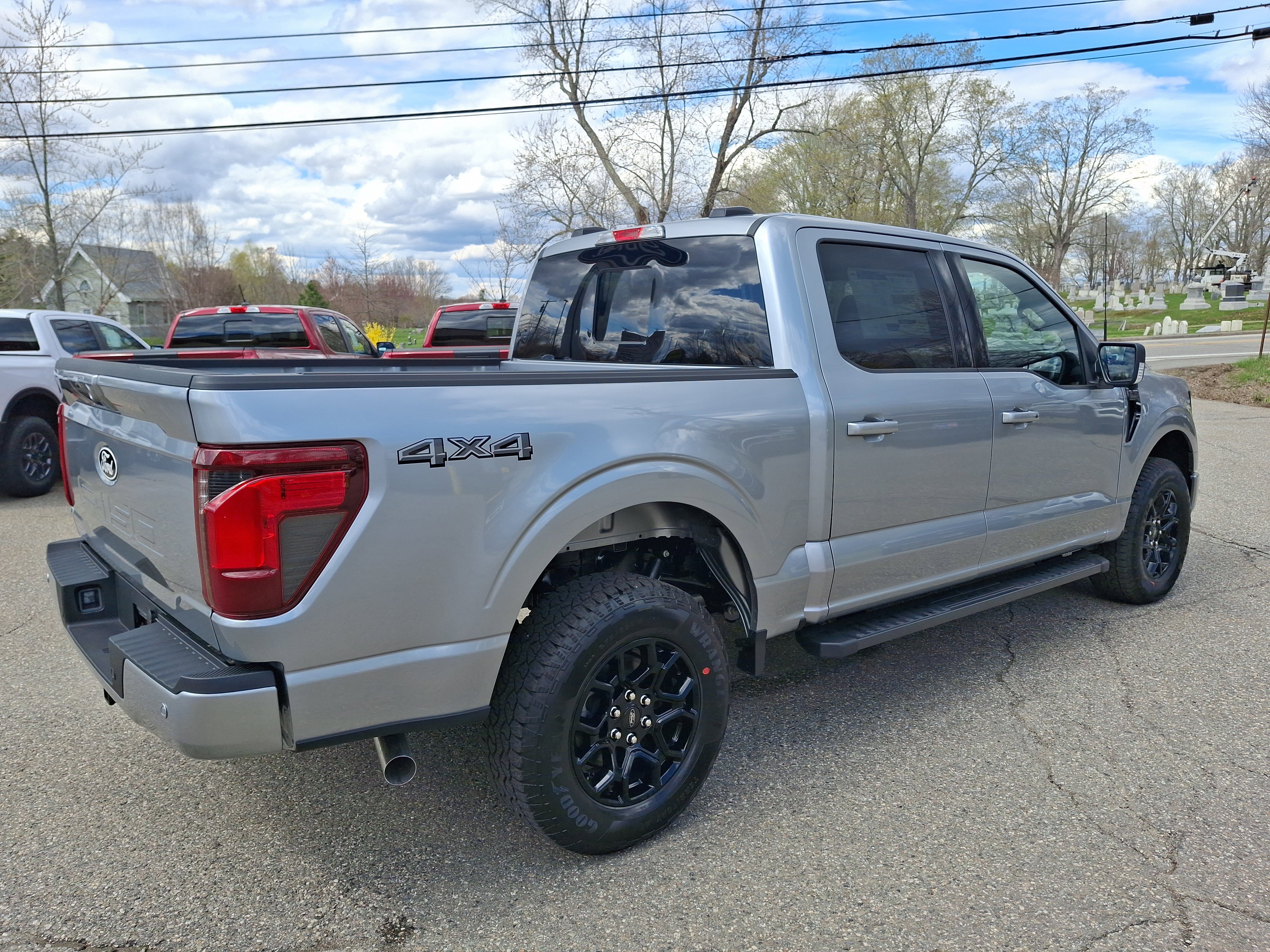 New 2026 Iconic Silver Metallic Ford XLT image 7