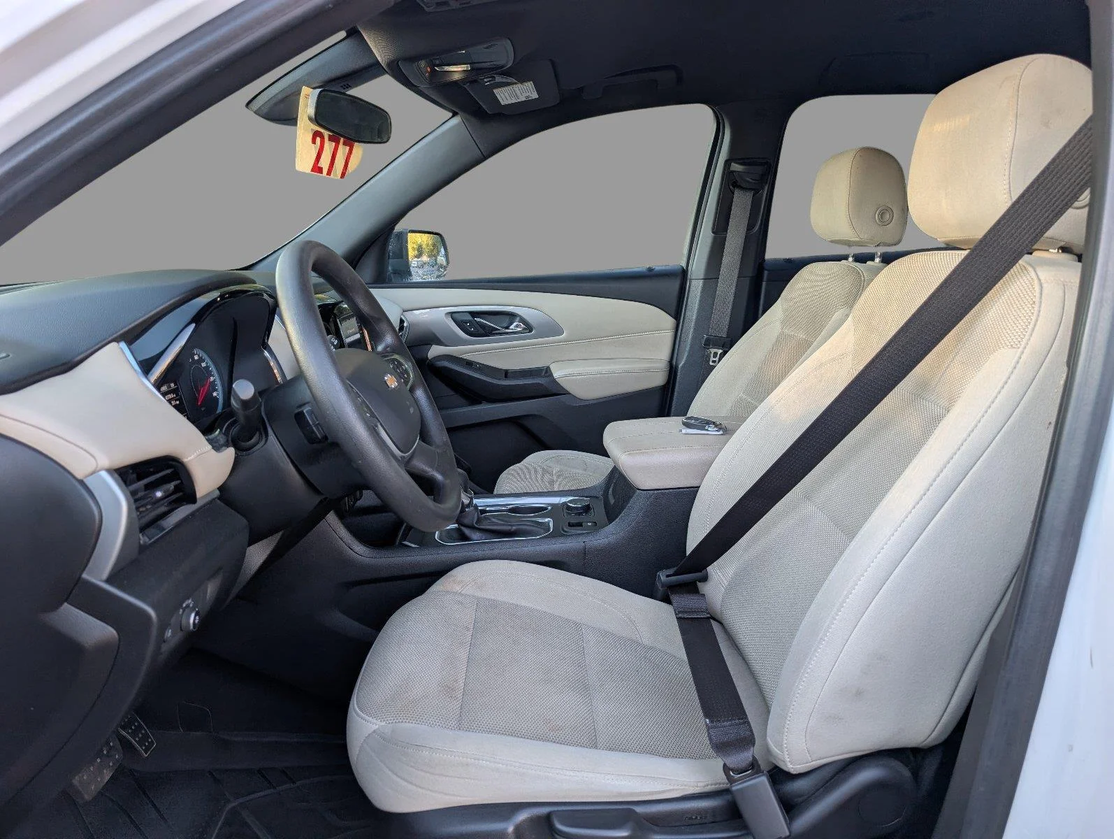Used 2022 SUMMIT WHITE Chevrolet LS image 16