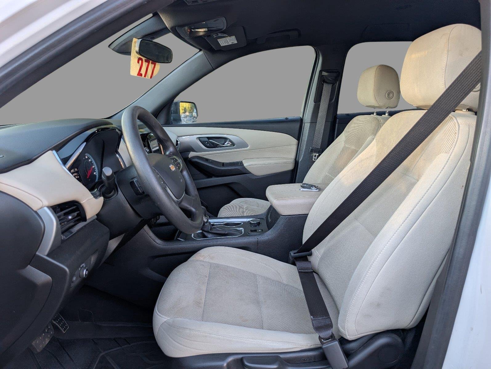 Used 2022 SUMMIT WHITE Chevrolet LS image 16