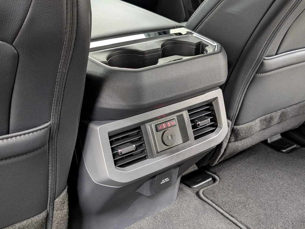 New 2026 Oxford White Ford F-250® Lariat® image 21