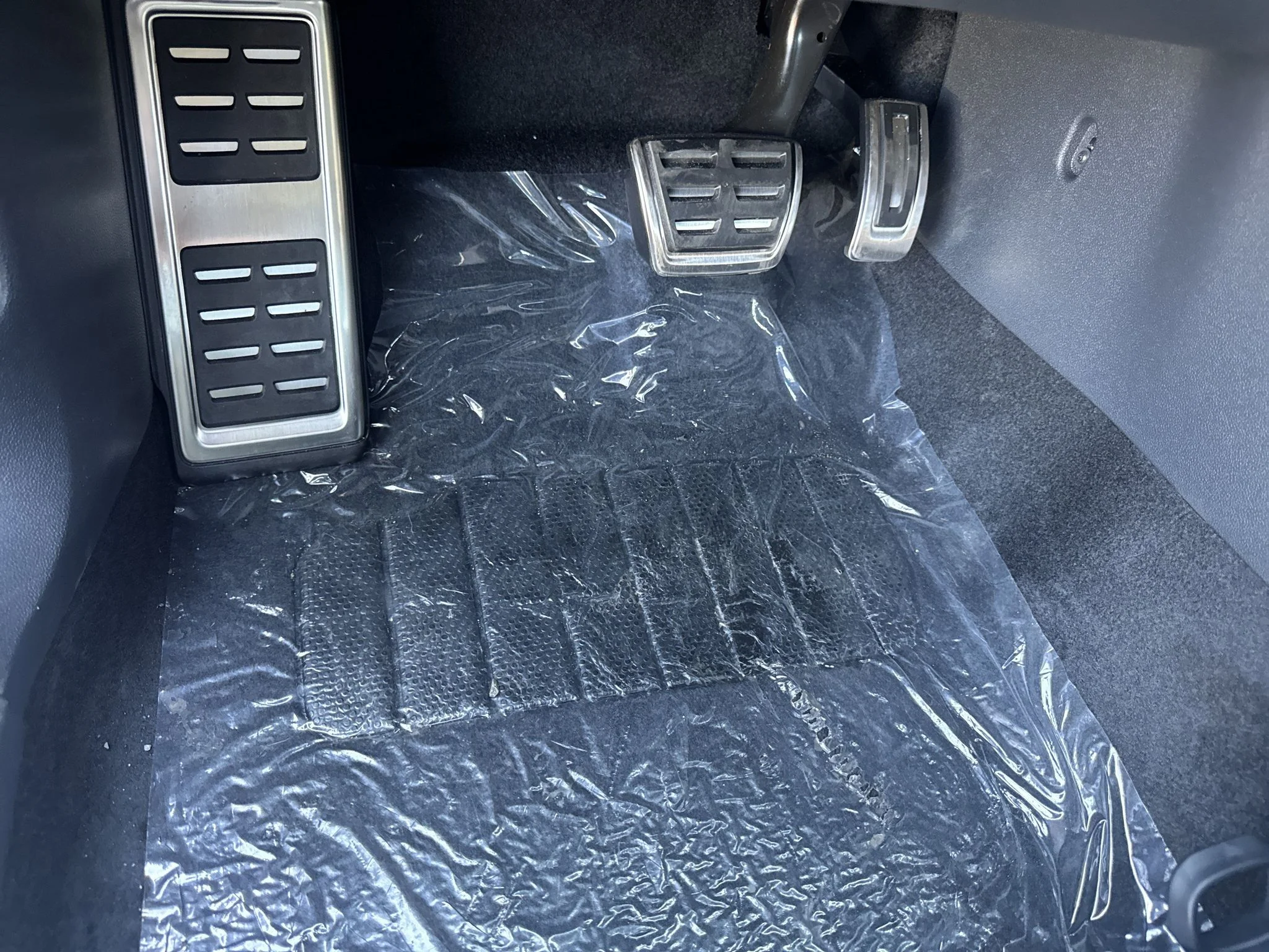 New 2027 Pyrite Silver Metallic Volkswagen Sport image 15