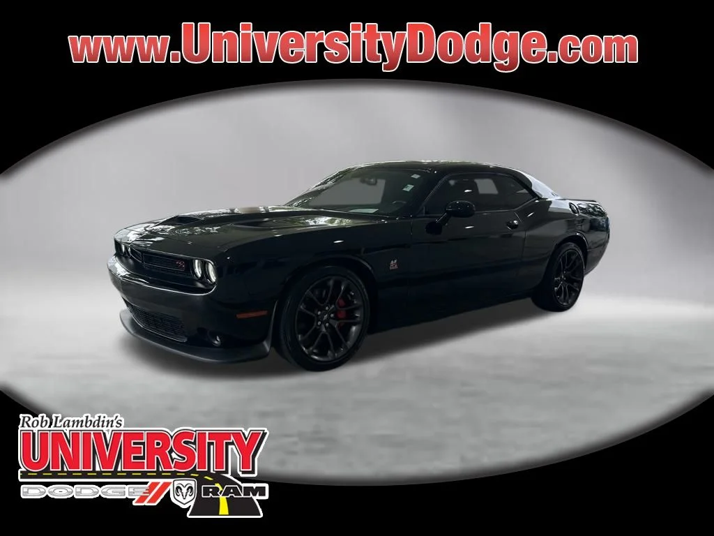 2022 Dodge Challenger R/T Scat Pack's photo