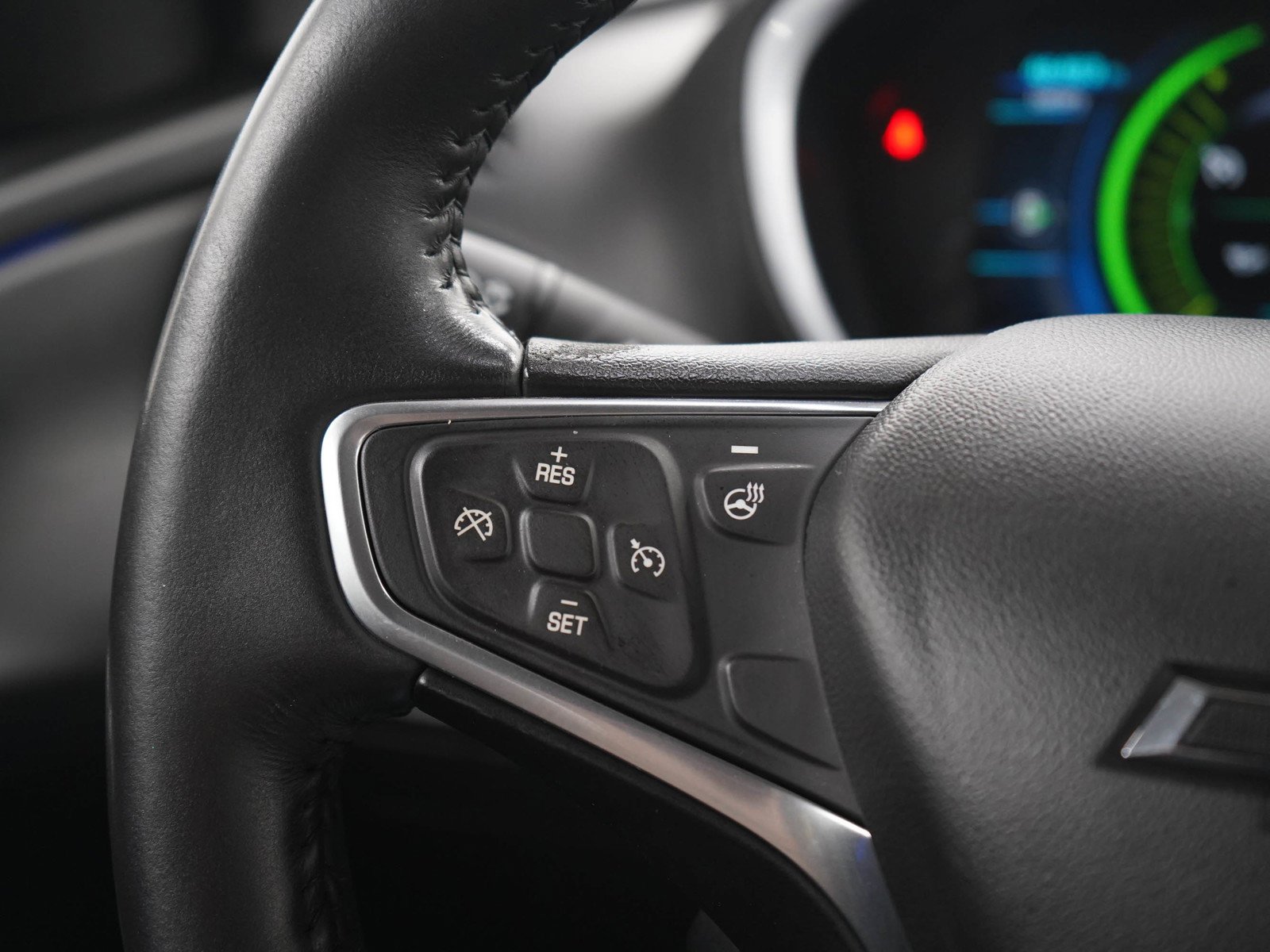 Used 2017 Kinetic Blue Metallic Chevrolet LT image 18