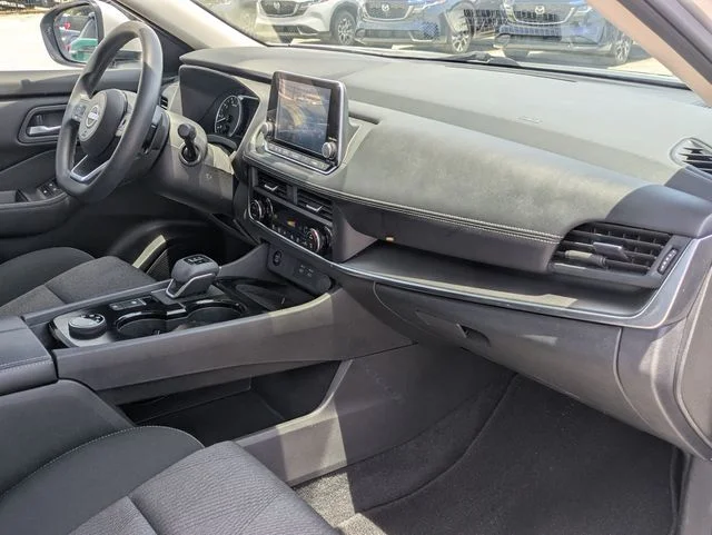 Used 2024 Silver Nissan SV image 31