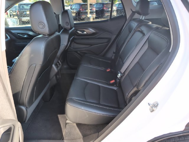Used 2024 Summit White GMC SLT image 15
