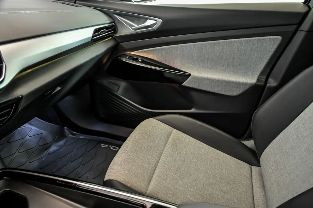 Certified Used 2024 Black Volkswagen Pro image 21
