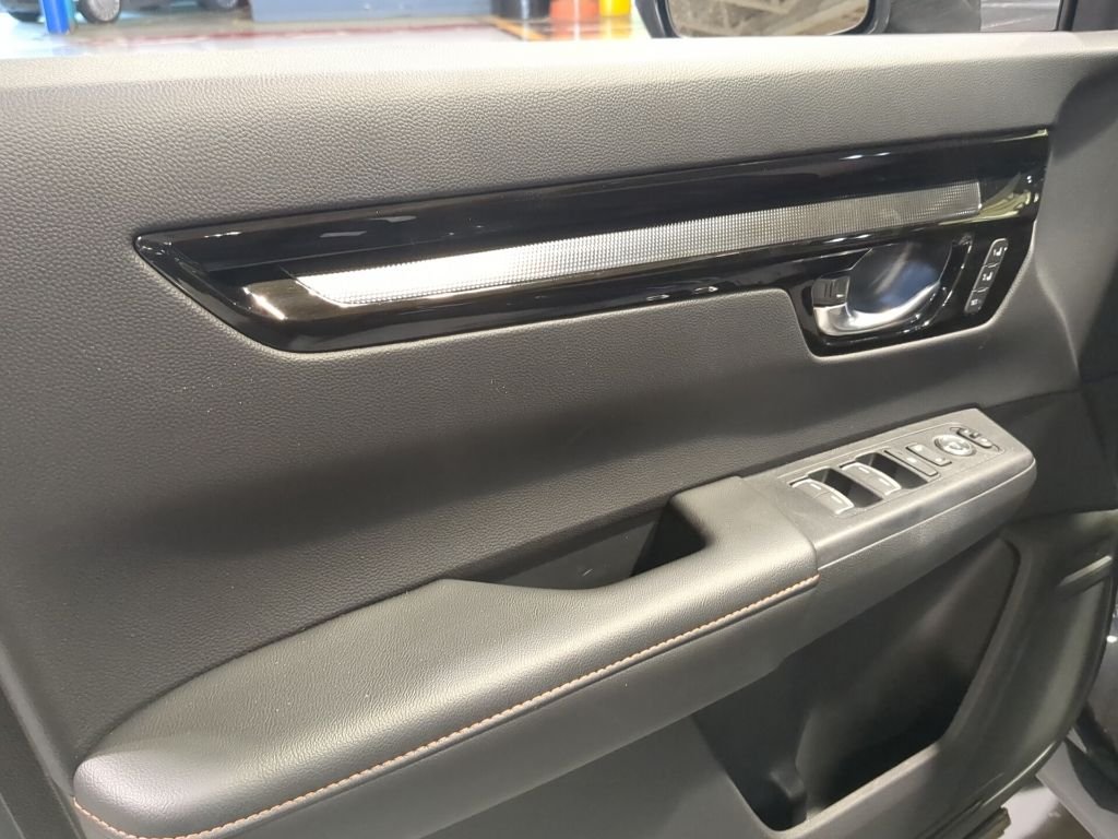 Certified Used 2025 Gray Honda Sport Touring image 13