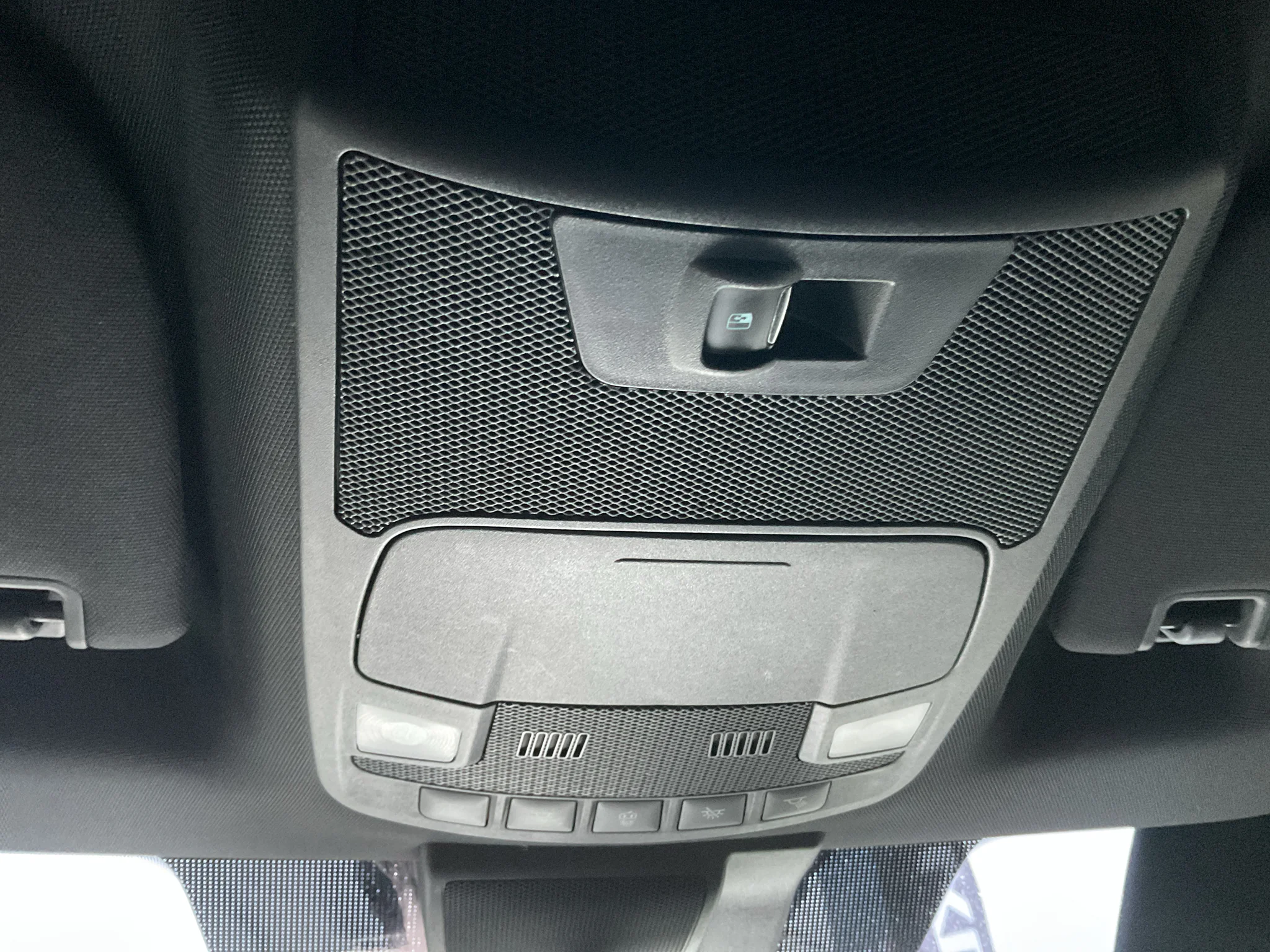 Used 2019 Agate Black Metallic Ford XLT image 24