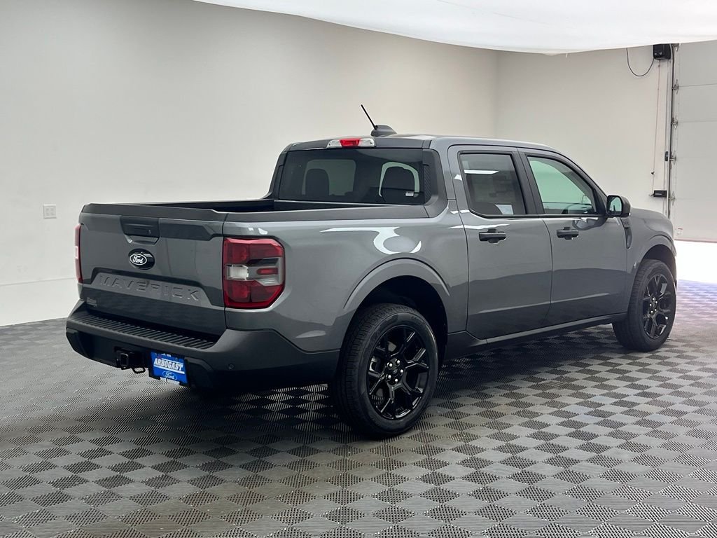 New 2026 Gray Ford XLT image 8