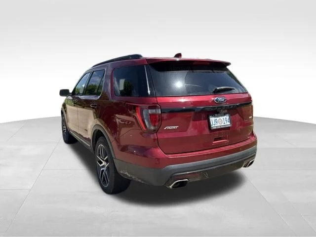 Used 2017 Red Ford Sport image 5