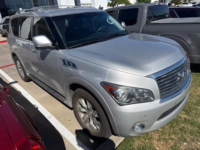 Used 2014 Silver INFINITI 2WD 4dr image 2