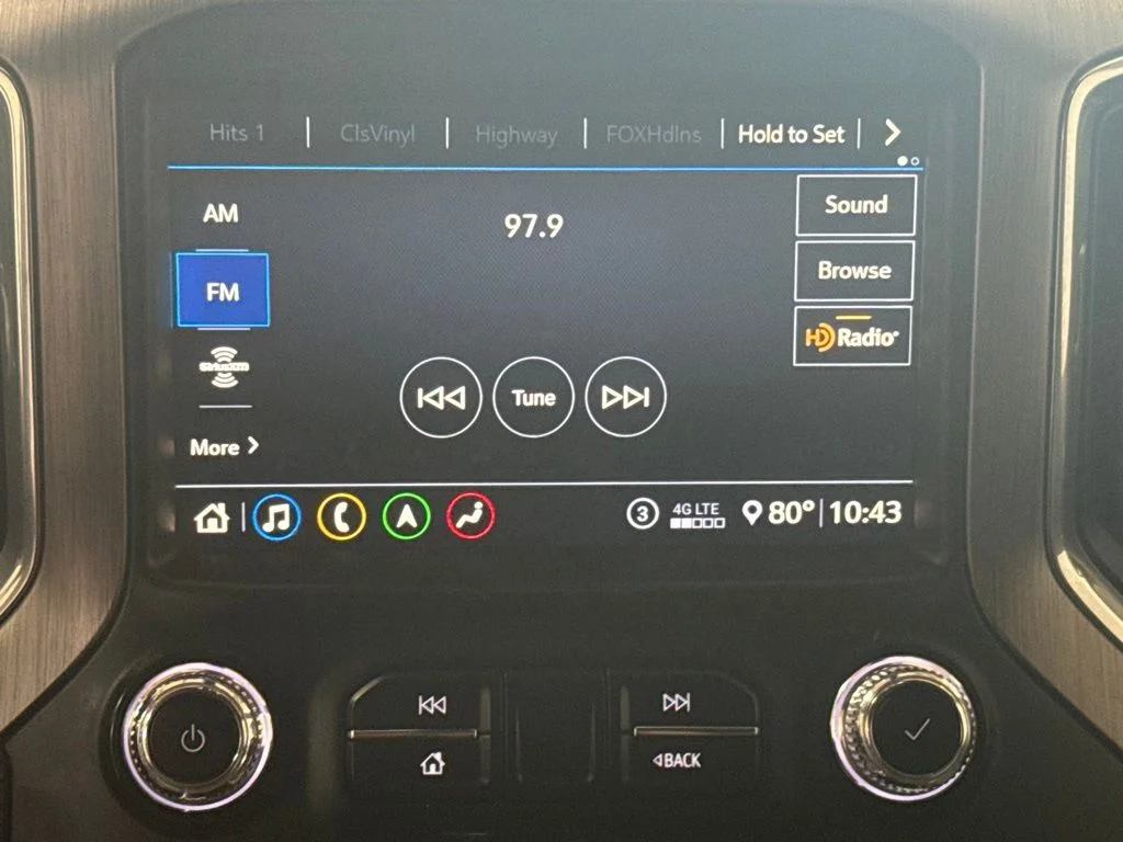 Used 2020 White Frost Tricoat GMC Denali image 14