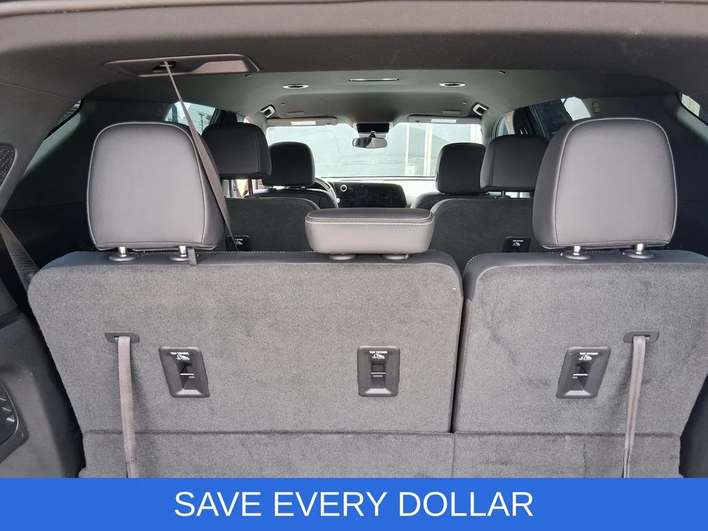 Used 2025 Gray Chevrolet LT image 16