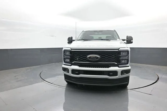 New 2026 Avalanche Ford F-250® Lariat® image 3
