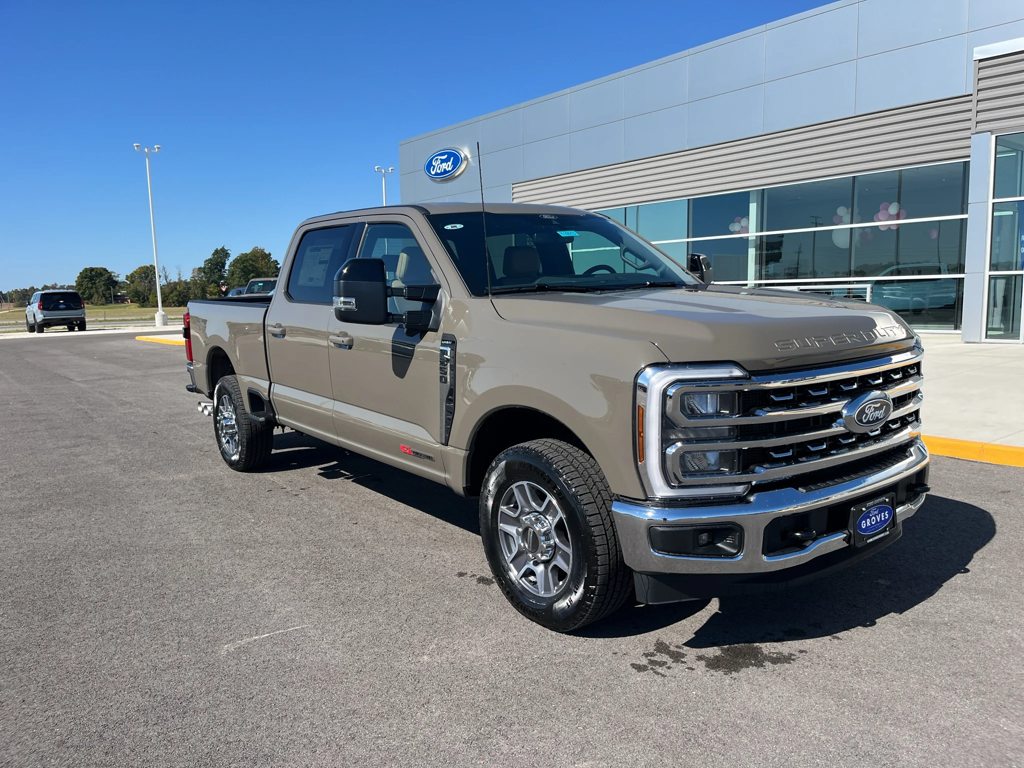 New 2027 Marsh Gray Metallic Ford F-350® Lariat® image 3