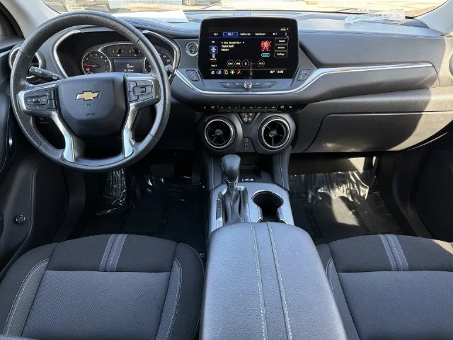 Used 2024 Gray Chevrolet LT image 17