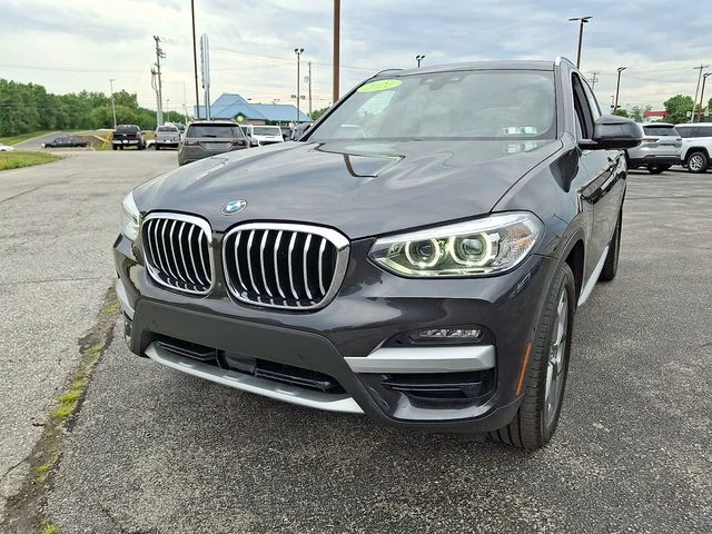 Used 2021 Gray BMW xDrive30i image 4
