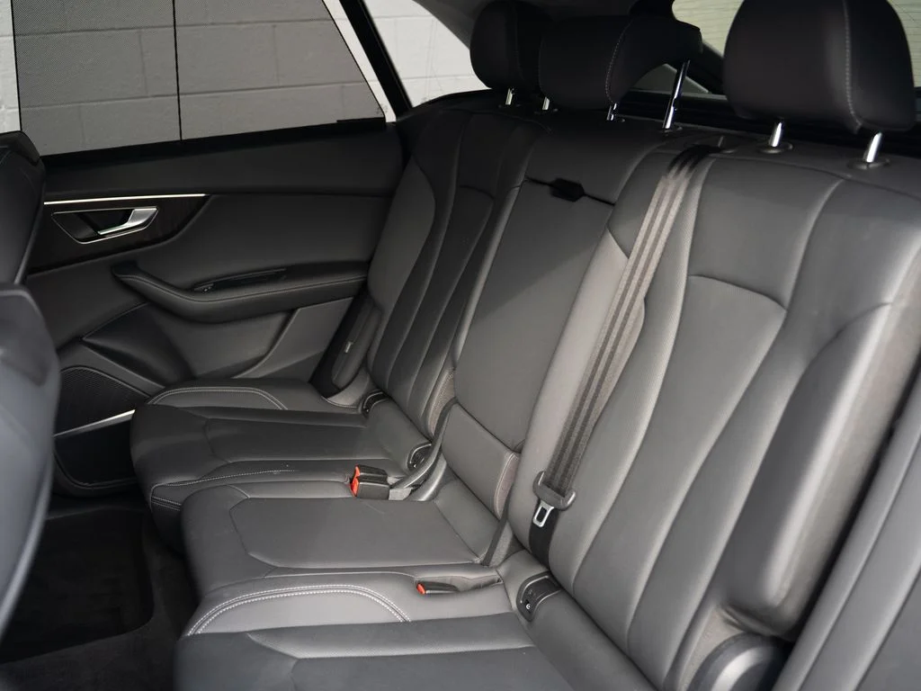 Used 2023 Silver Audi 55 Premium Plus image 18
