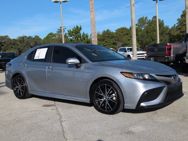 Used 2024 Silver Toyota SE image 2