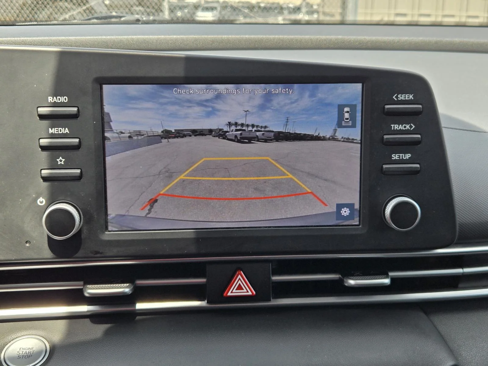 Used 2022 Phantom Black Hyundai SEL IVT image 8