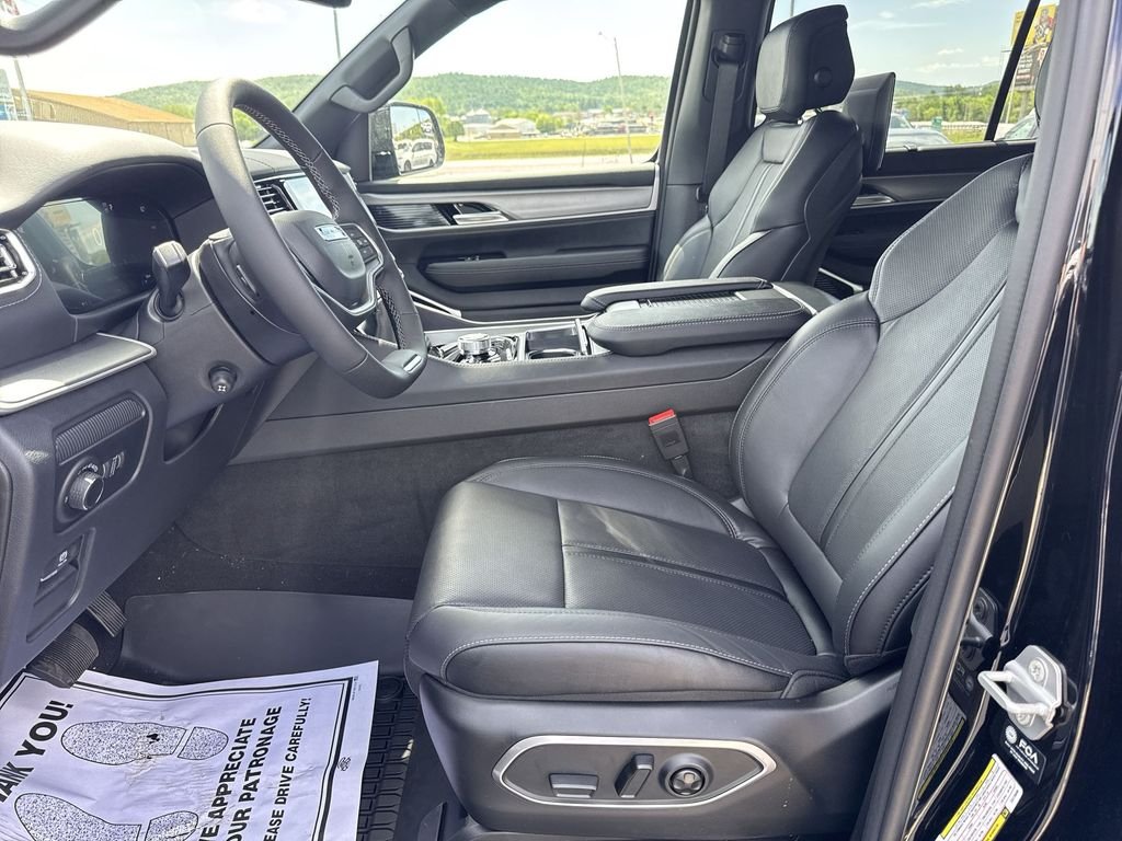 New 2026 Black Jeep Limited Reserve image 11