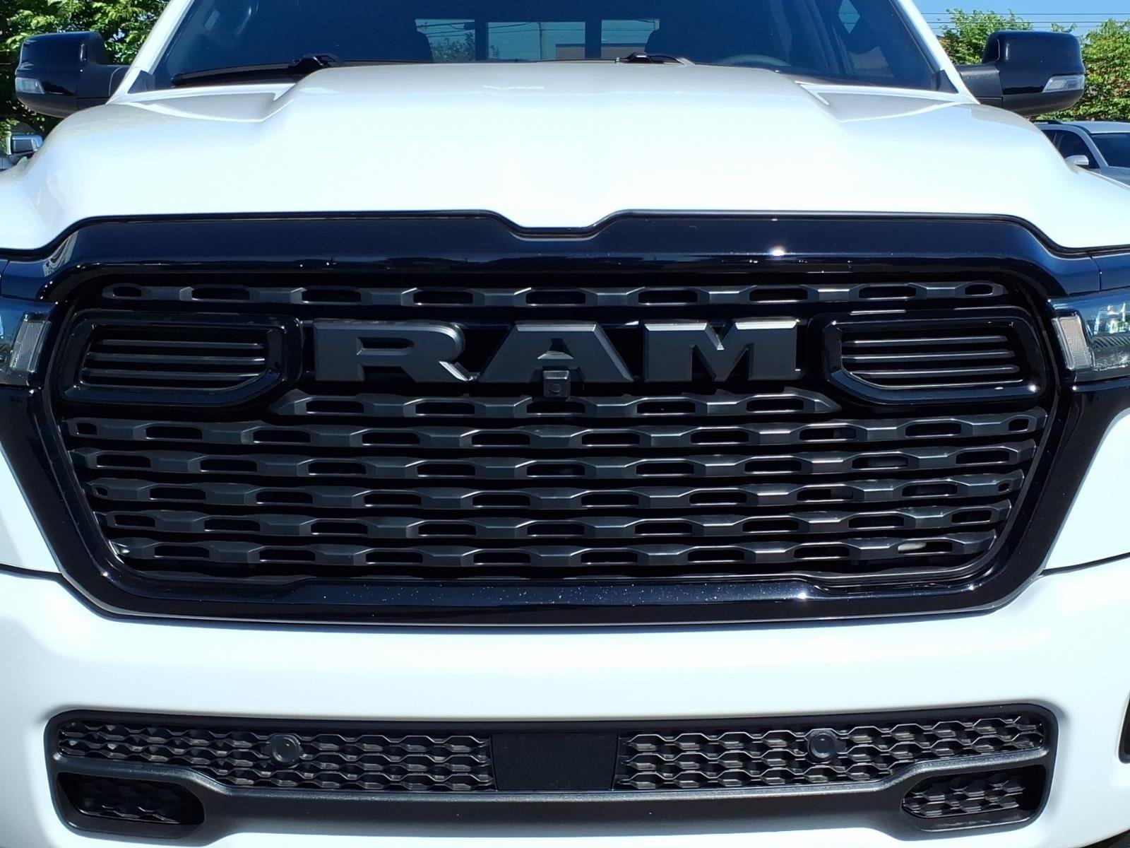 New 2026 Bright White Clear-Coat Exterior Paint RAM Big Horn image 15