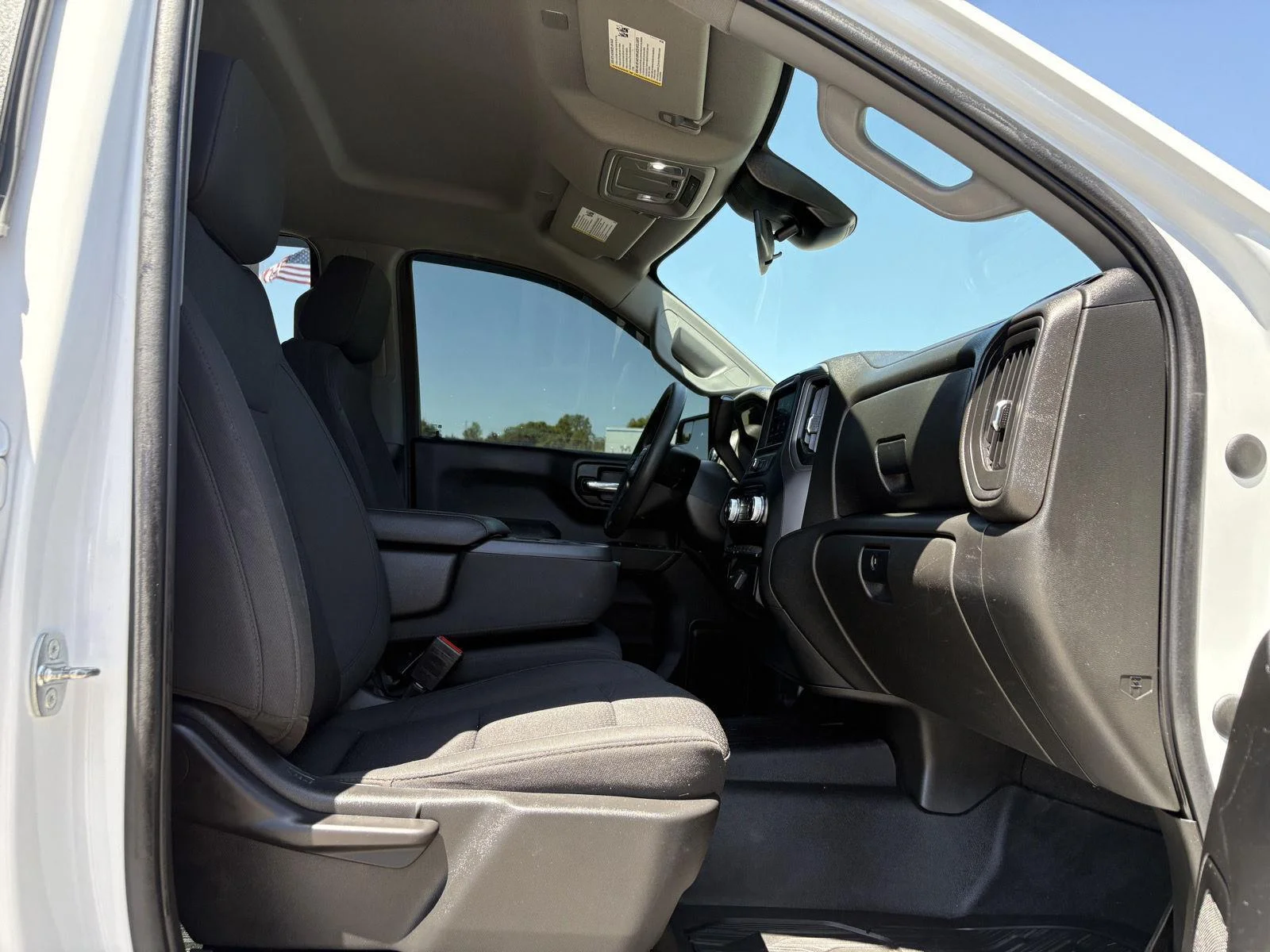 Used 2023 Summit White GMC Pro image 14