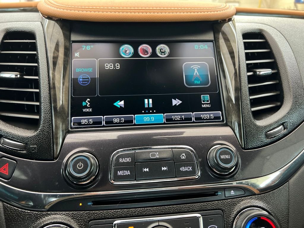 Used 2015 Blue Chevrolet LTZ image 18