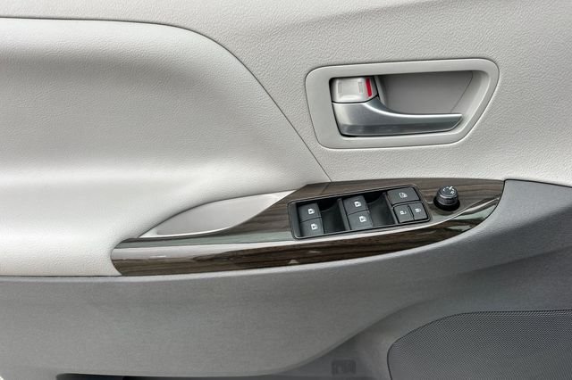 Certified Used 2019 White Toyota XLE image 13