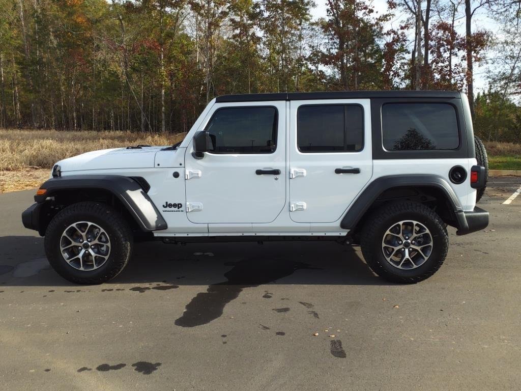 Used 2025 Bright White Clearcoat Jeep Sport S image 16