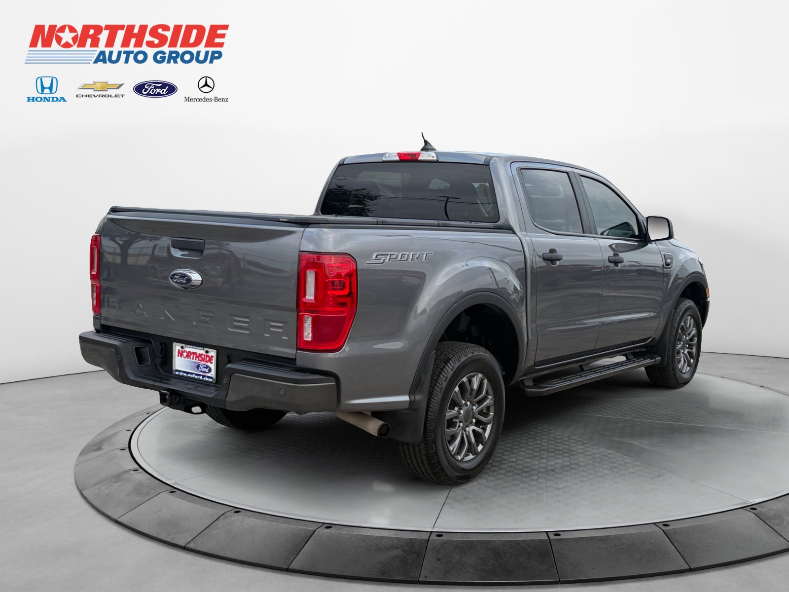Used 2022 Carbonized Gray Metallic Ford XLT image 7