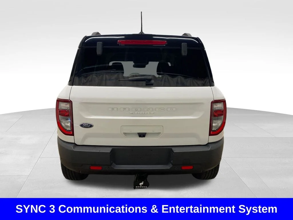 Used 2022 White Ford Outer Banks image 5