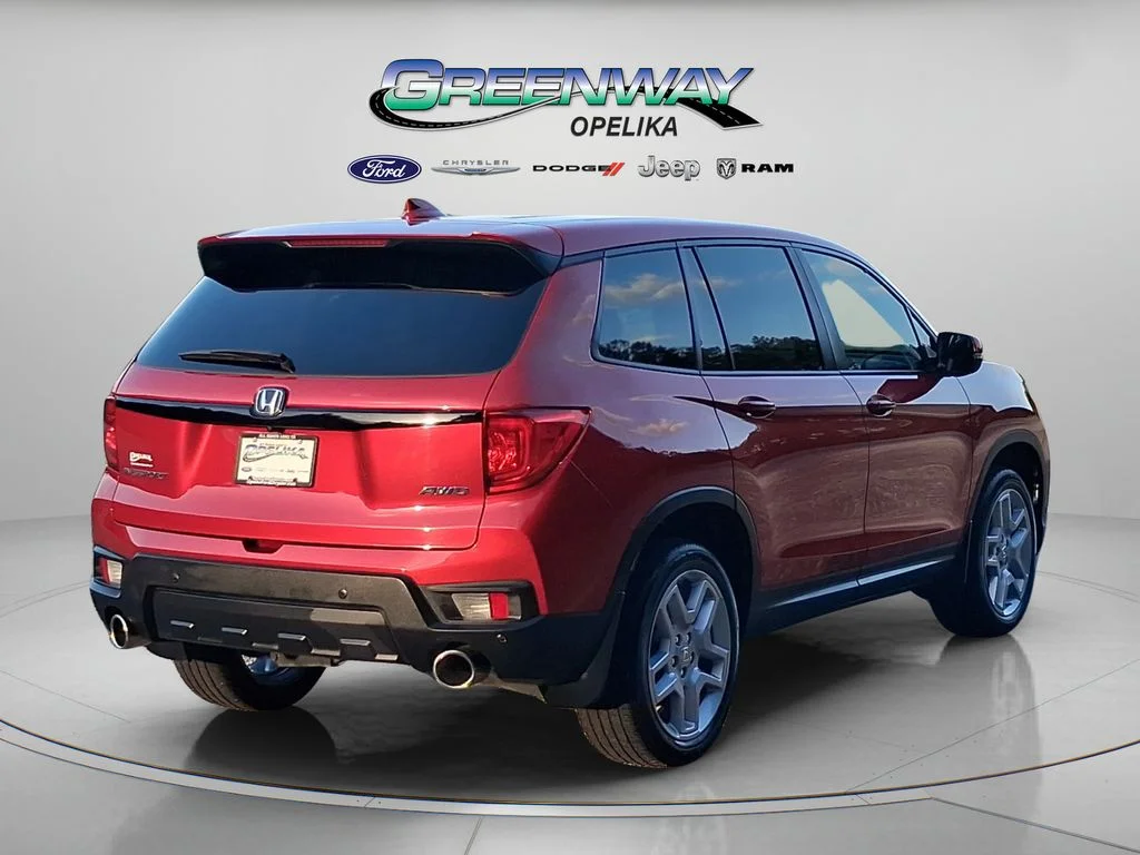 Used 2024 Radiant Red Metallic II Honda EX-L image 7