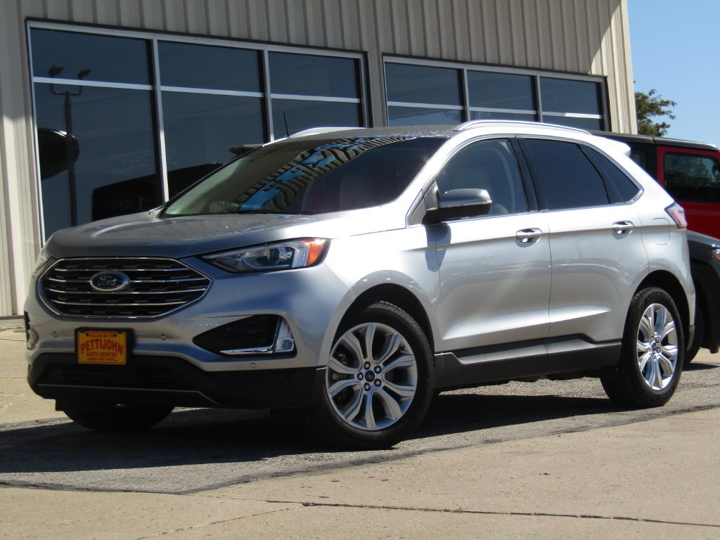 Used 2020 Silver Ford Titanium image 12