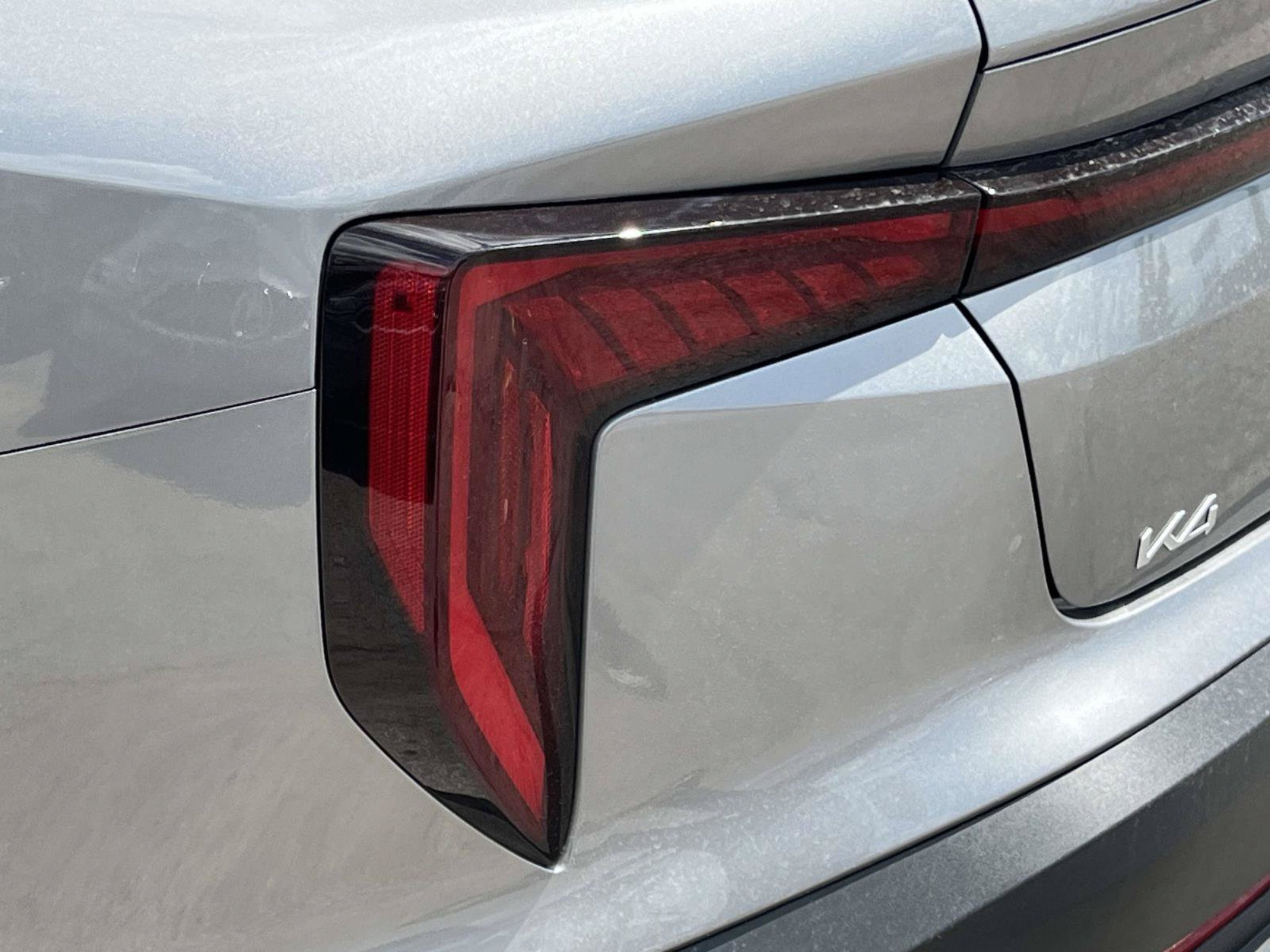 New 2026 Steel Gray Kia LXS image 10