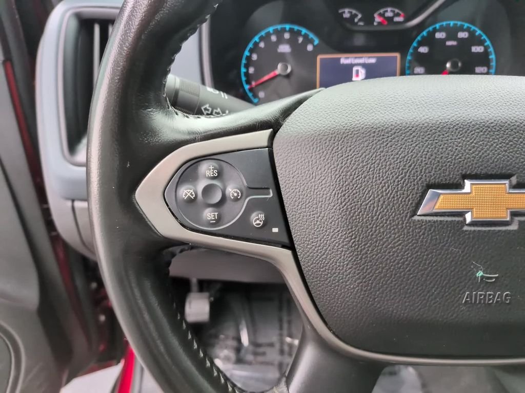 Used 2022 Red Chevrolet Z71 image 23