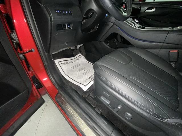 Used 2023 Red Hyundai Calligraphy image 12