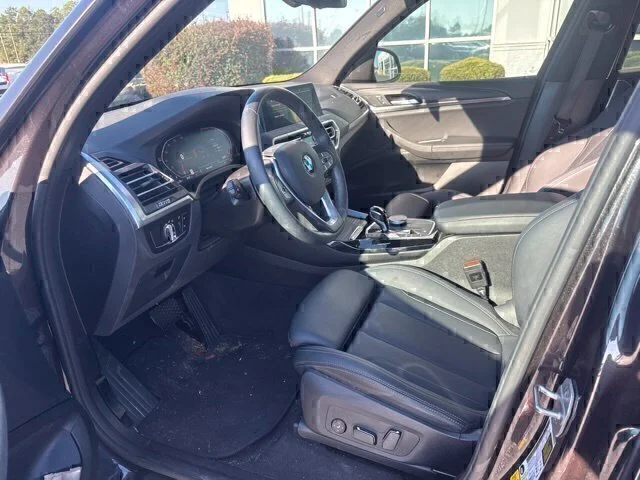 Used 2024 Gray BMW sDrive30i image 13