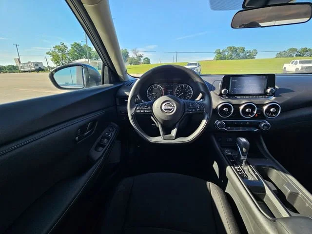 Used 2025 Gray Nissan S image 13