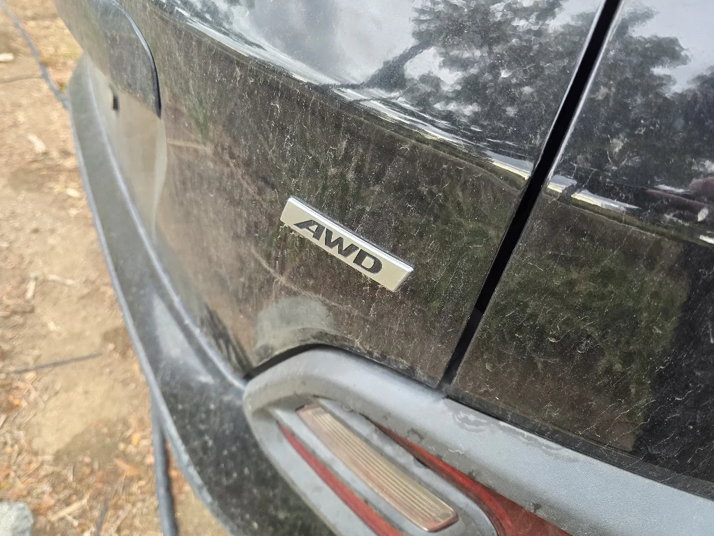 Used 2020 Ultra Black Hyundai SEL image 11