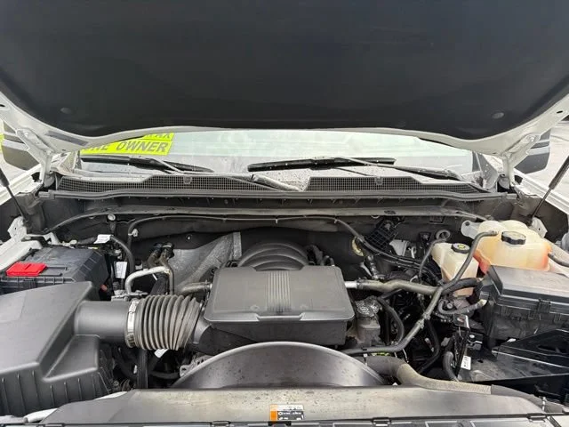 Used 2025 Summit White Chevrolet LT image 15