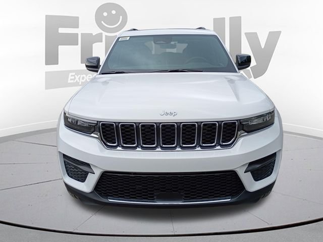 New 2026 Bright White Clearcoat Jeep Laredo X image 2